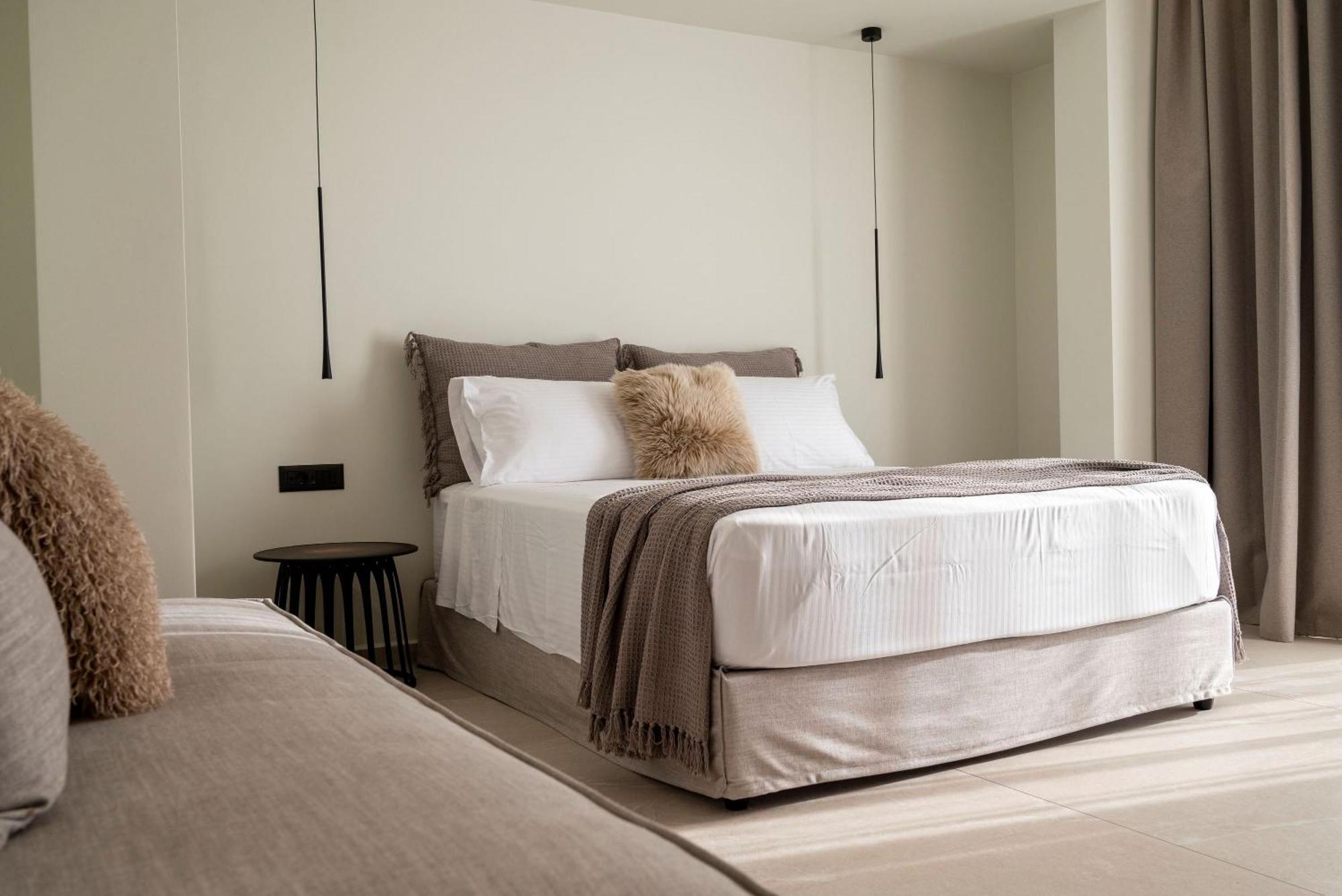 Rhotheon Suites In Іялісос Екстер'єр фото