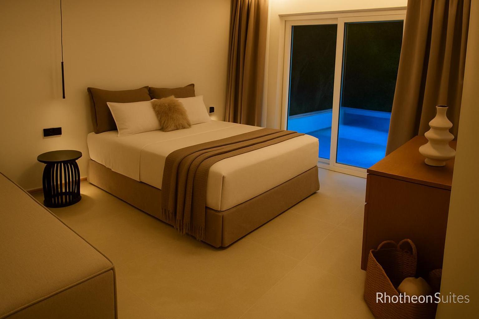 Rhotheon Suites In Іялісос Екстер'єр фото